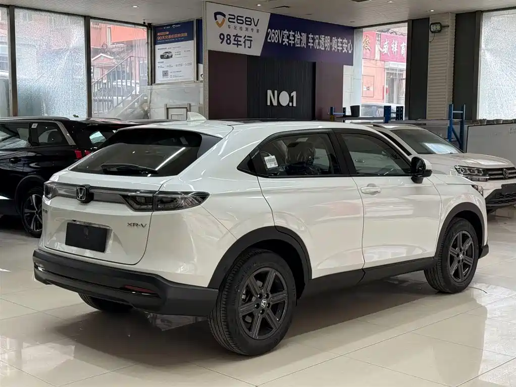Honda XR-V 1.5 L CVT Hot Trend