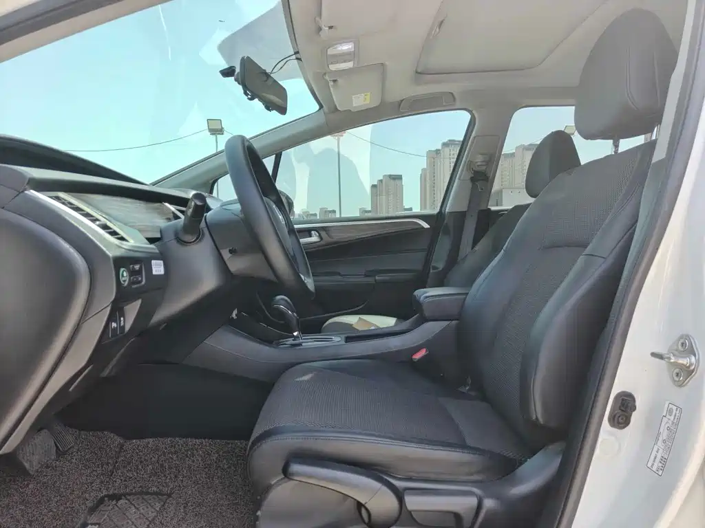 Jade 1.8 L Auto Comfort 5-seat