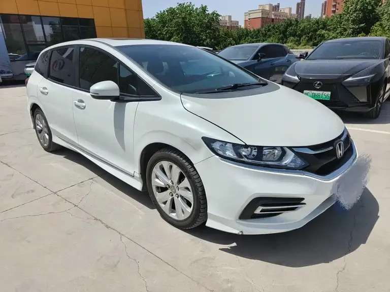Honda Jade 1.8 L Auto Comfort 5-seat