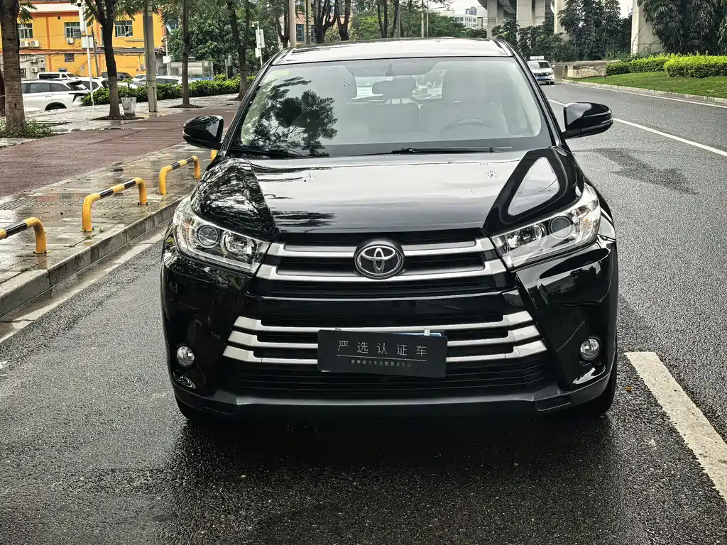 Highlander 2.0 T 4 WD Elite 7-seat