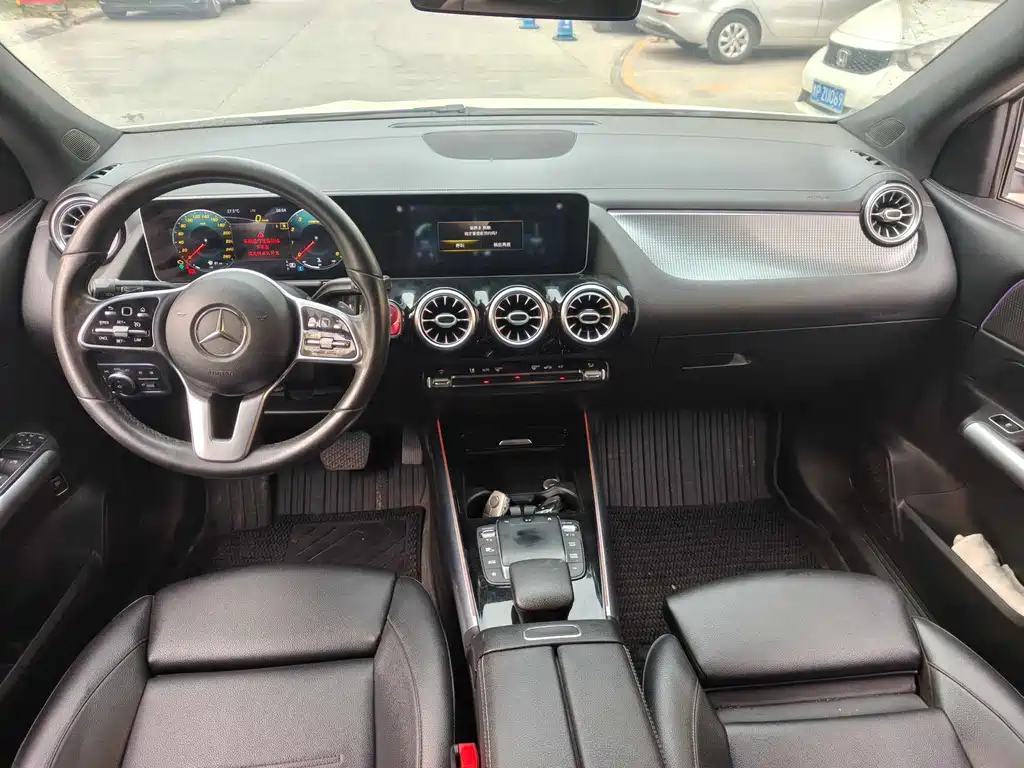 Mercedes-Benz GLA GLA 200