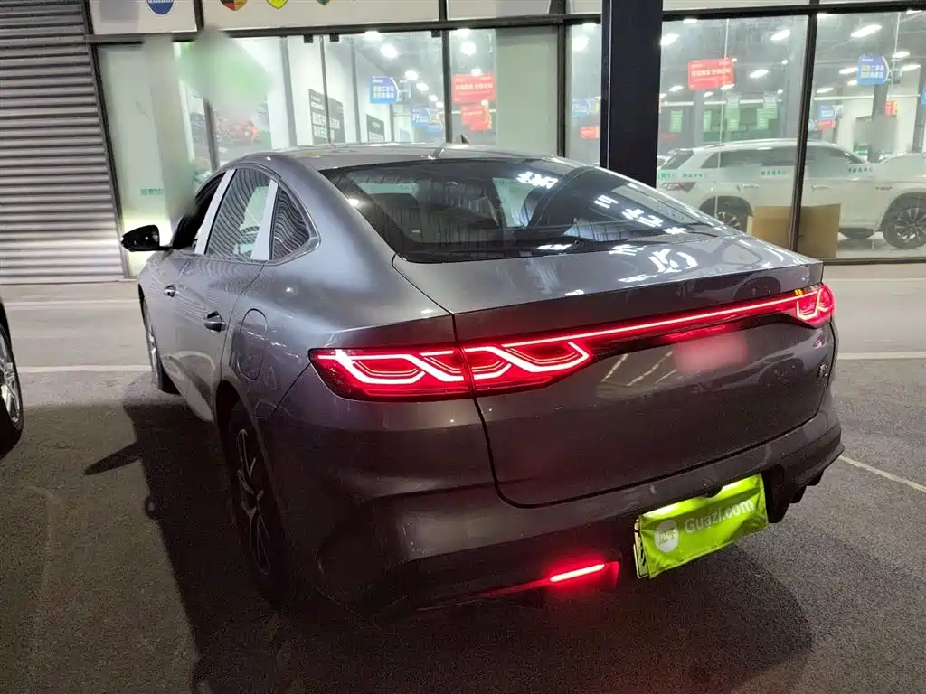 Qin L DM-i 120 KM Transcend
