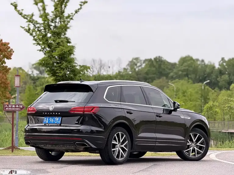 Volkswagen Touareg 3.0 TSI Sharp Edge CN-VI