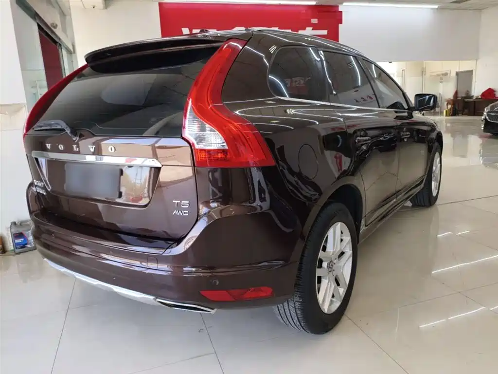 Volvo XC60 T5 AWD Smart Progress