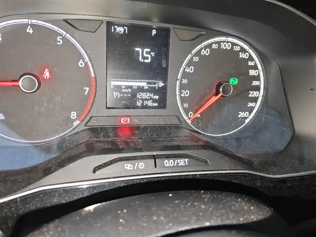Jetta VS5 280 TSI Auto Progressive