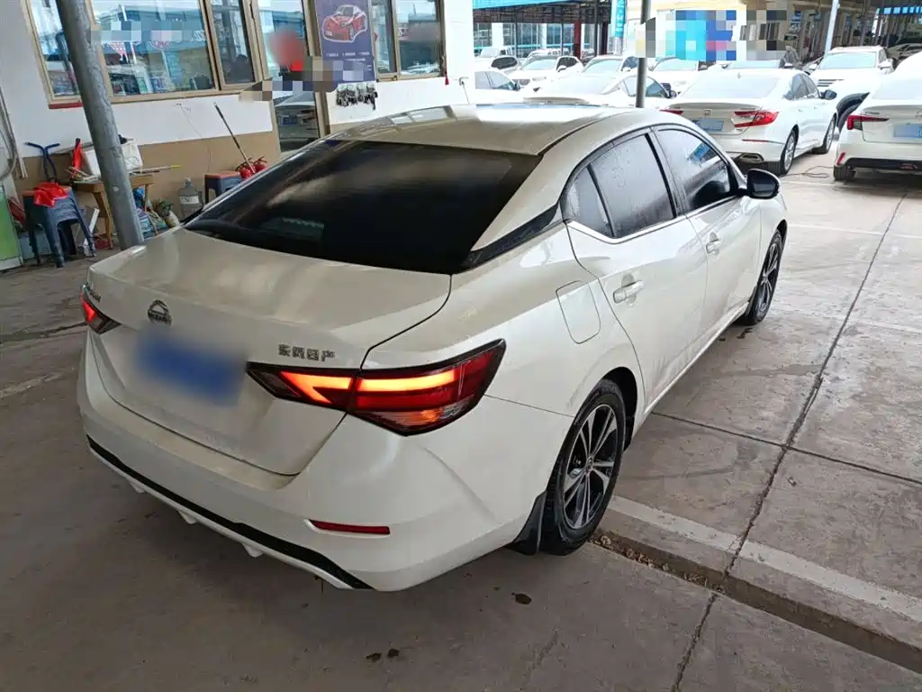 Sylphy 1.6 L XL CVT Joy