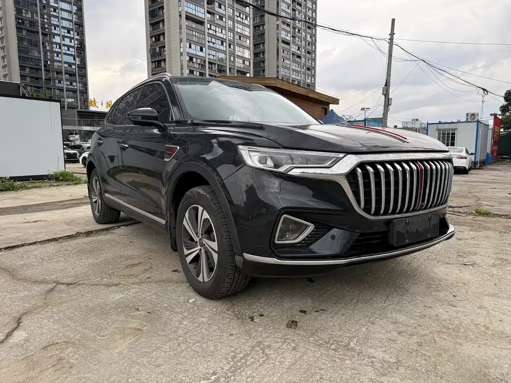 Hongqi HS5 2.0 T Connected Flagship Enjoyment