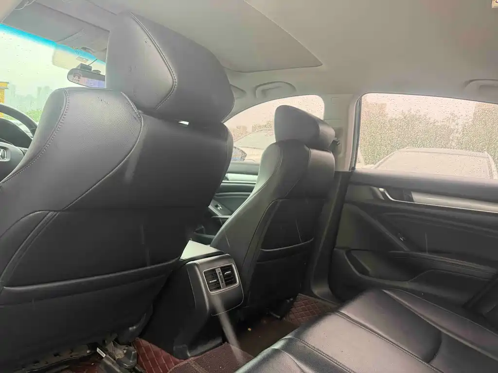 Accord 260 TURBO Luxury CN-VI