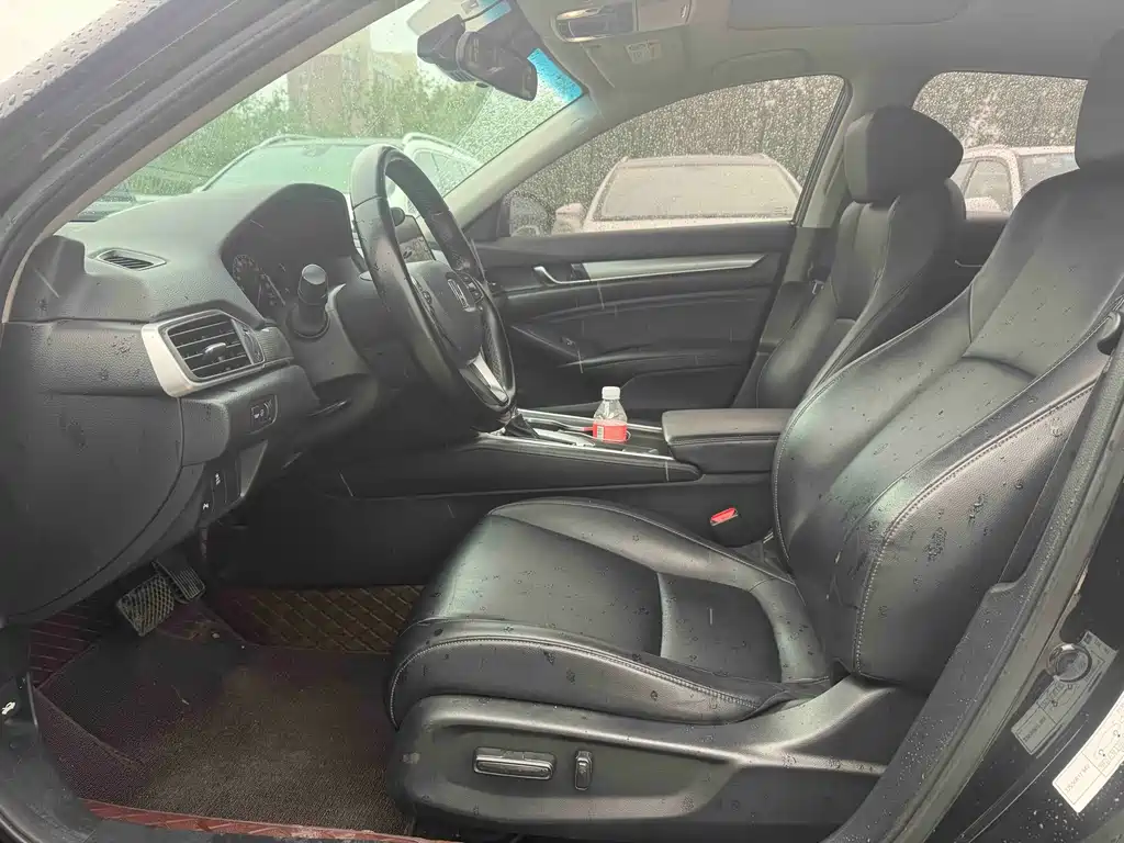 Accord 260 TURBO Luxury CN-VI