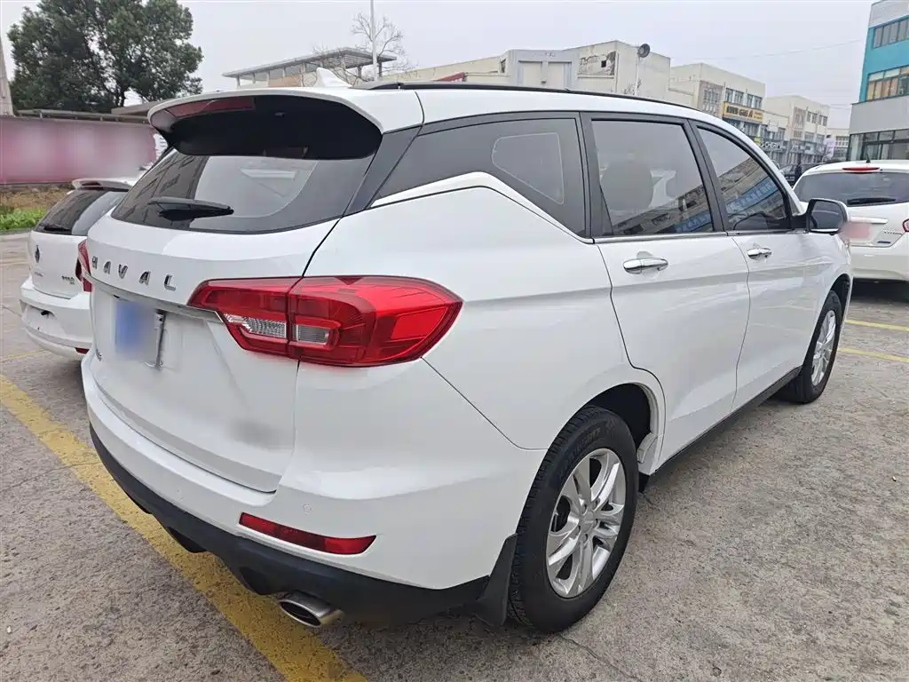 Haval M6 1.5 T DCT 2 WD Value CN-VI