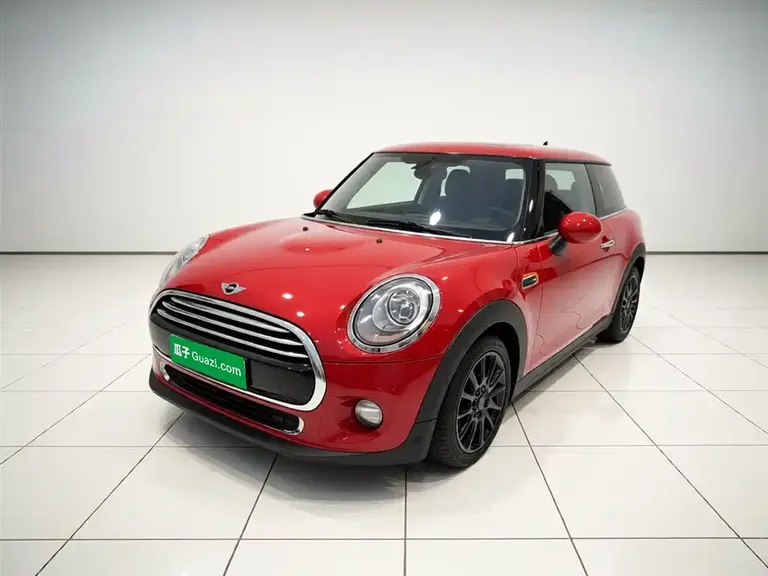 MINI 1.2 T ONE Pioneer
