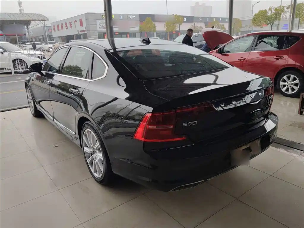 Volvo S90 Facelift T5 Smart Ease Luxury