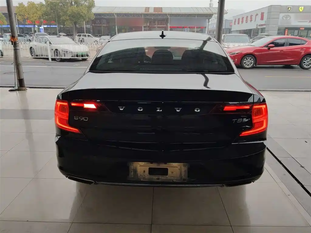 Volvo S90 Facelift T5 Smart Ease Luxury