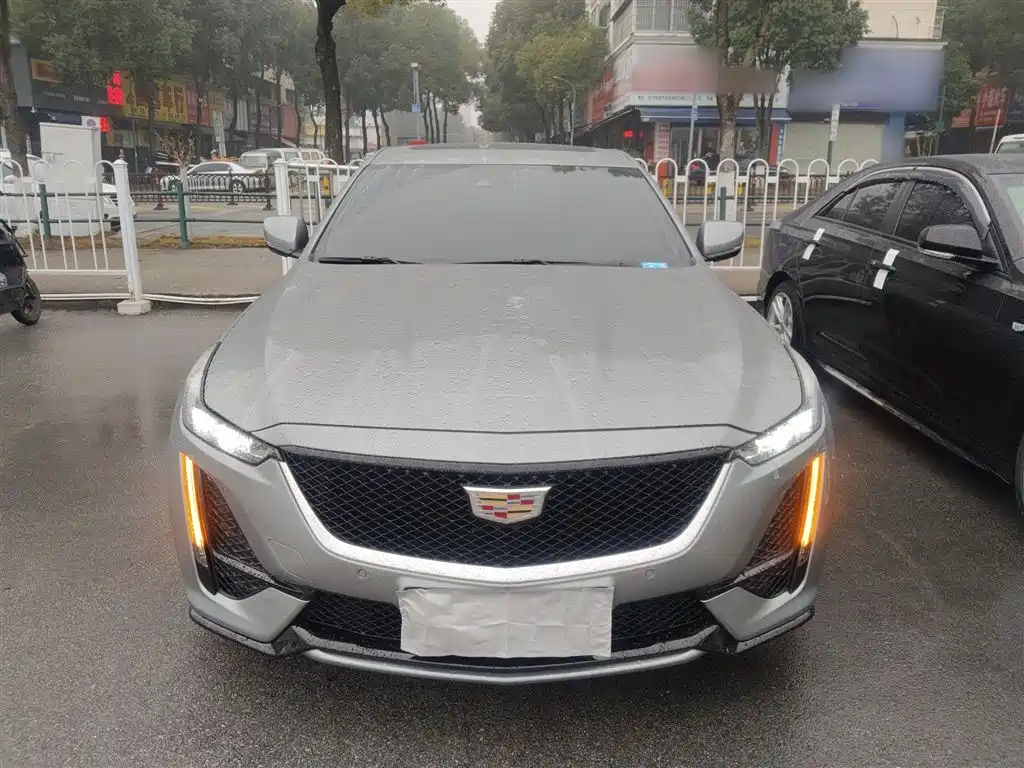 Cadillac CT5 28 T Distinguished