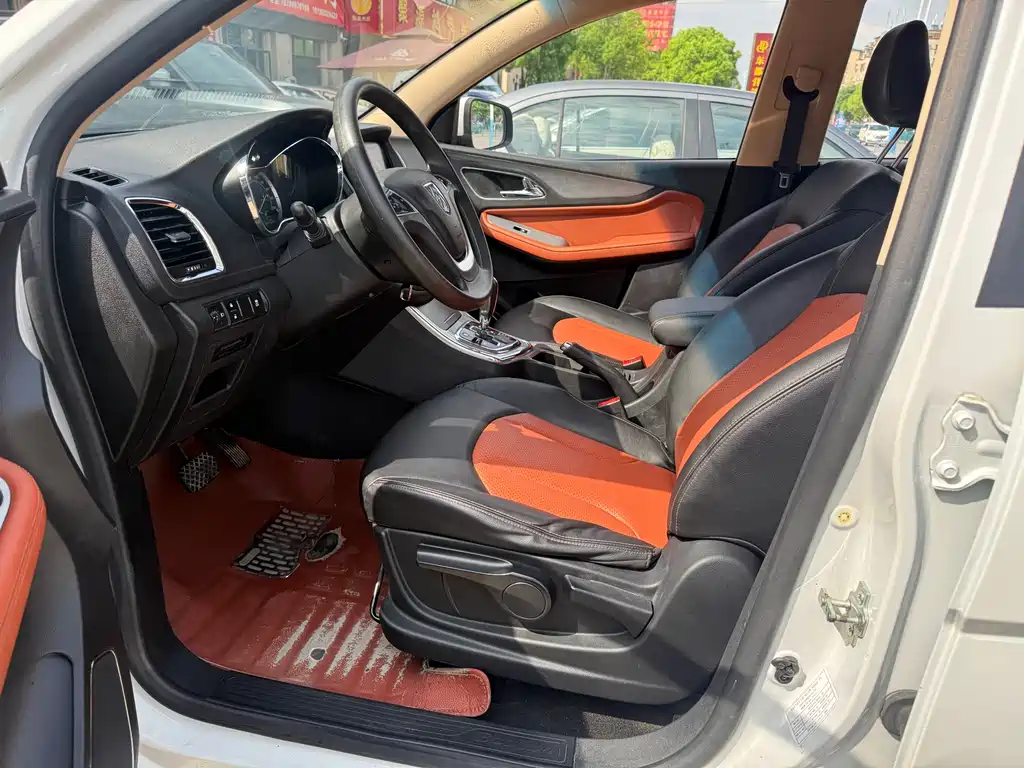 Baojun 560 1.8 L iAMT Comfort