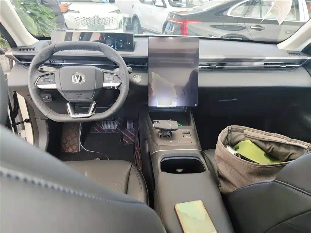 Eado 1.5 T GDI Auto Distinguished