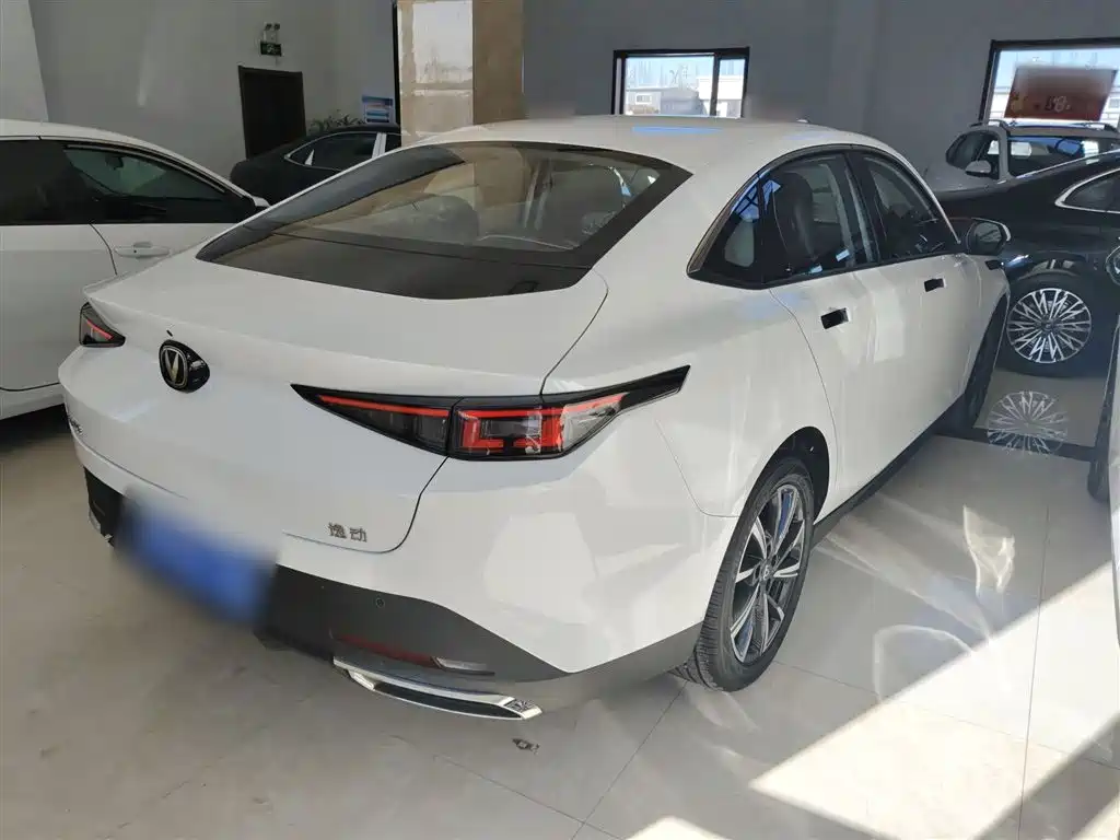 Eado 1.5 T GDI Auto Distinguished