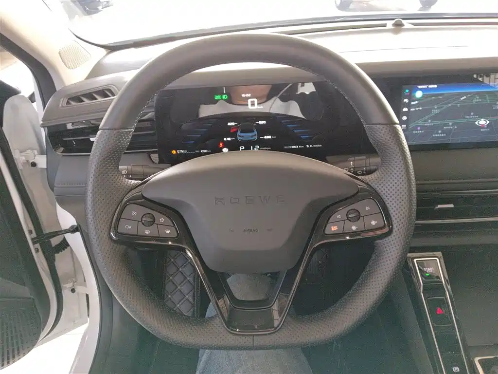 Roewe i5 1.5 L CVT Honored