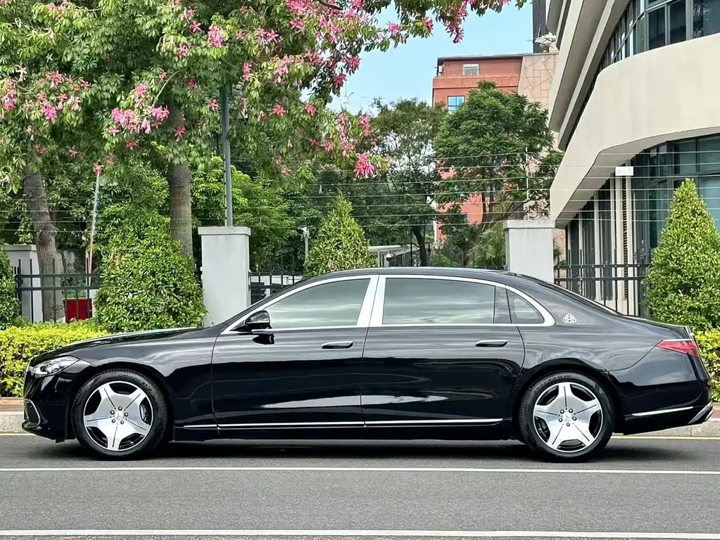 Maybach S-Class S 480 4 MATIC