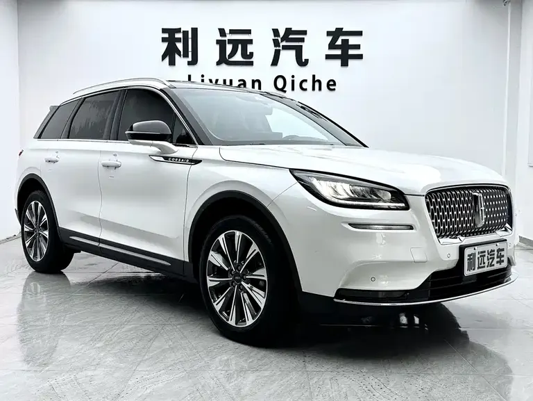 Lincoln Corsair 2.0 T 2 WD Graceful