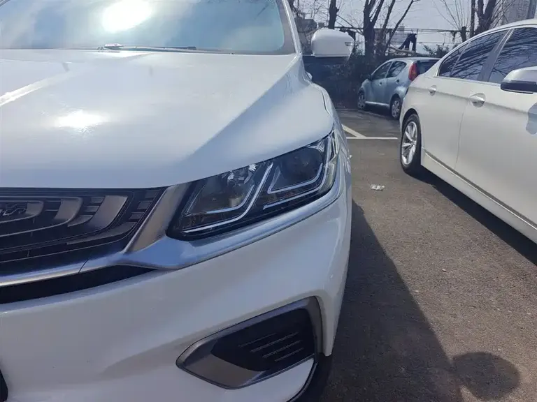 Geely Binyue PRO 240 T DCT Hunter