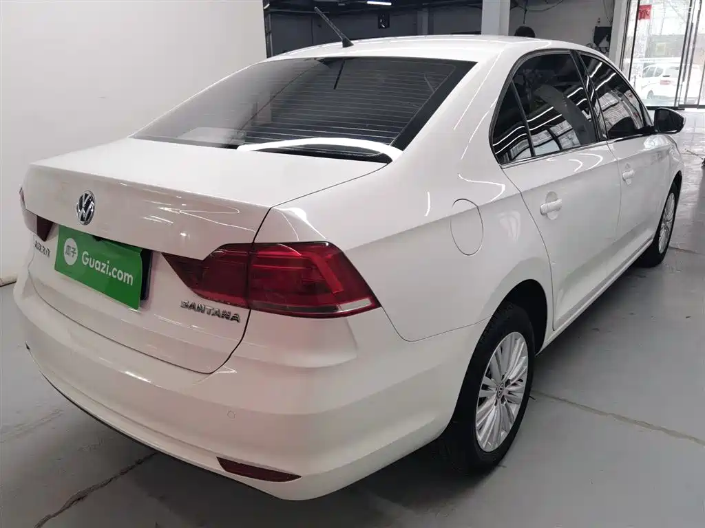 Santana 1.5 L Auto Comfort CN-VI