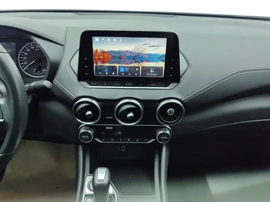 Sylphy 1.6 L XL CVT Joy