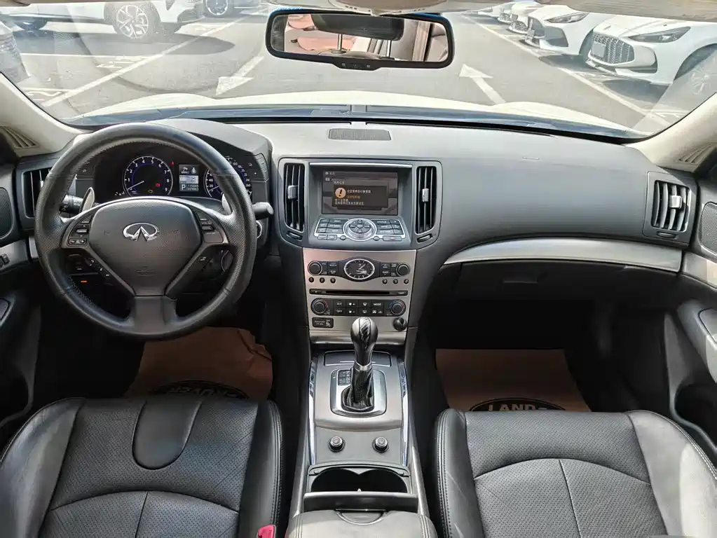 Infiniti G Series G25 Sedan Luxury Sport