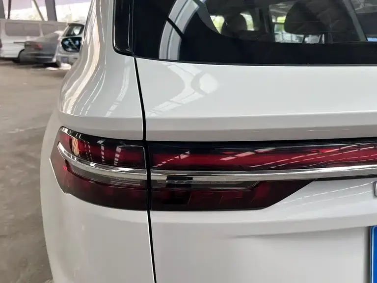 Geely Xingyue L 2.0 TD DCT EVO 2 WD Distinguished