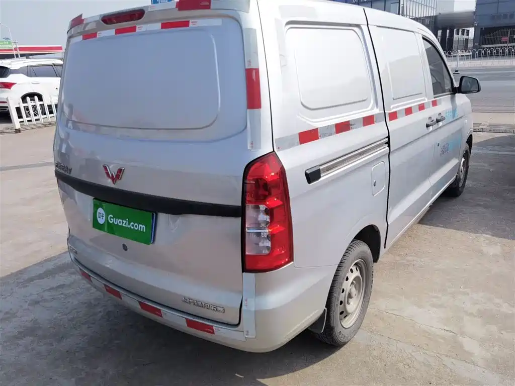 Wuling Hongguang V 1.5 L Power Take Panel Electric Assist LAR