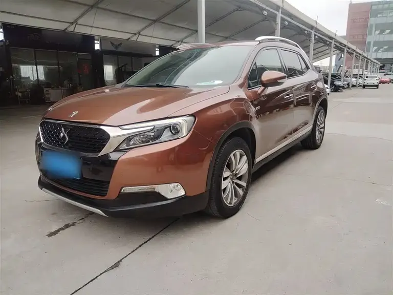 DS 6 1.6 T Luxury THP160