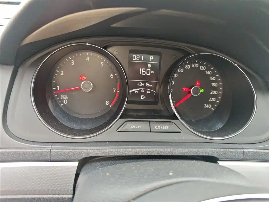 Gran Lavida 1.6 L Auto Comfort