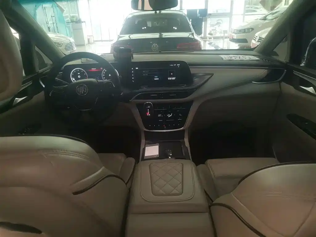 Buick GL8 ES LaCrosse 653 T Comfort