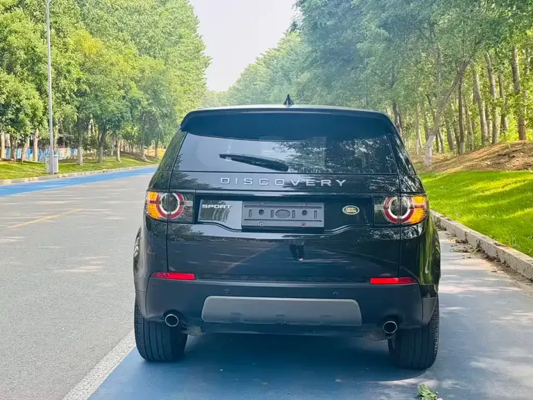 Land Rover Discovery Sport 240 PS SE