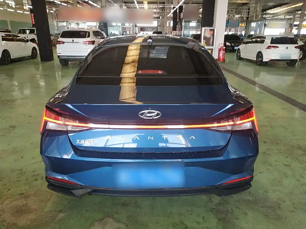 Elantra 1.5 L CVT LUX Distinguished