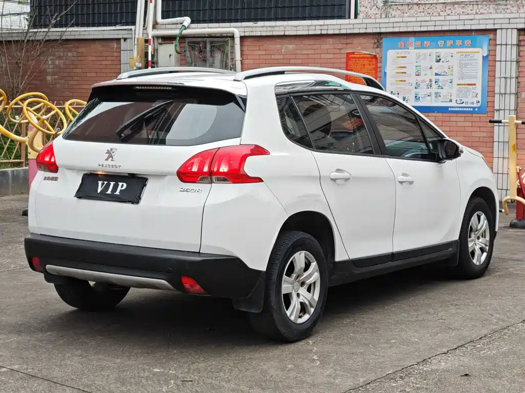 Peugeot 2008 2014 1.6 L Auto Trendy