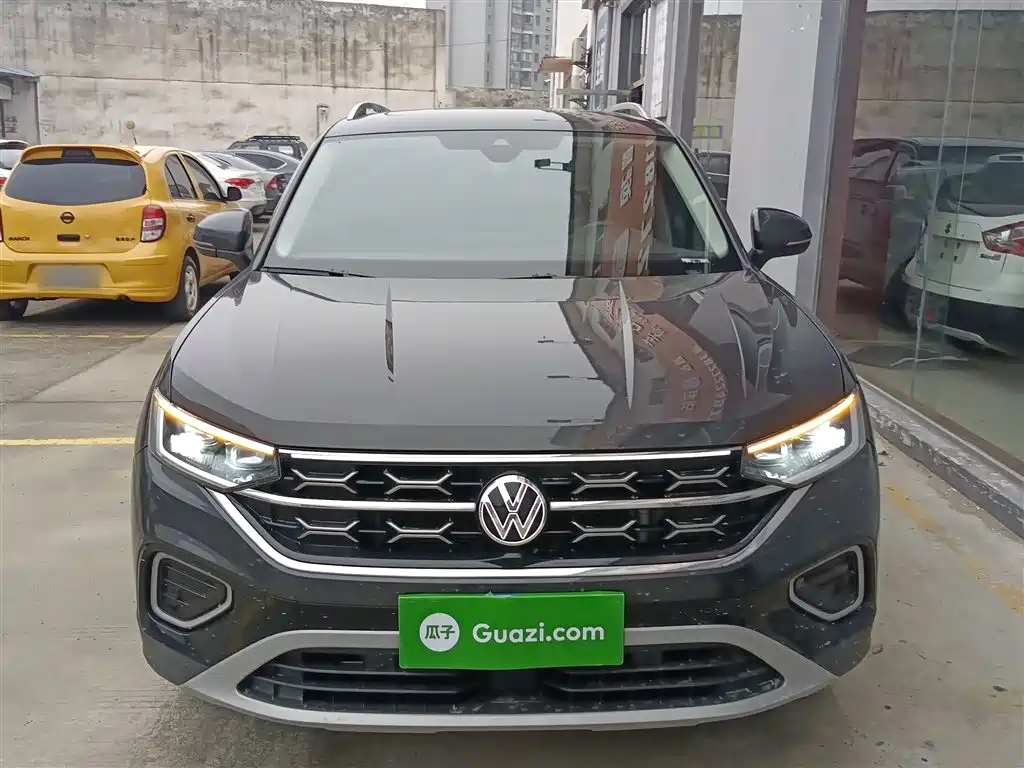 Tayron 330 TSI 2 WD Luxury Plus Advanced
