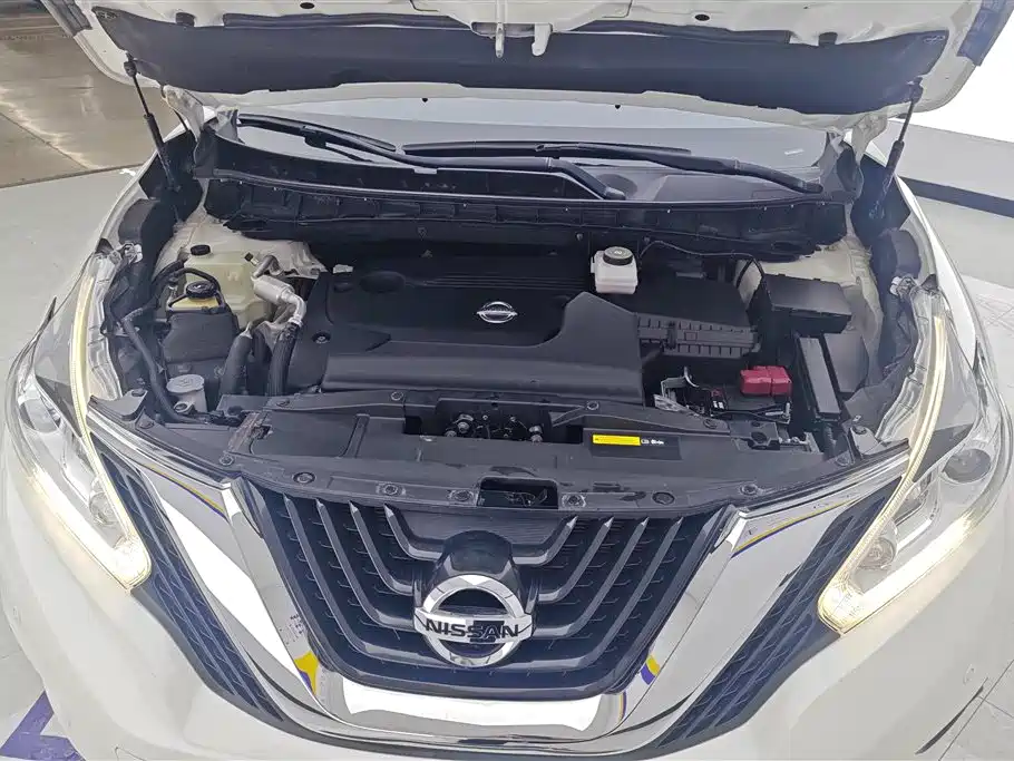 Murano 2.5 L XL 2 WD Connected Luxury