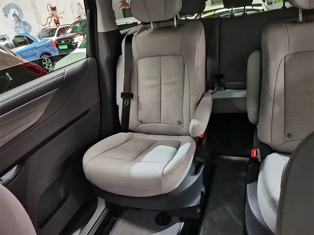Buick GL8 LaCrosse Smart Enjoyment