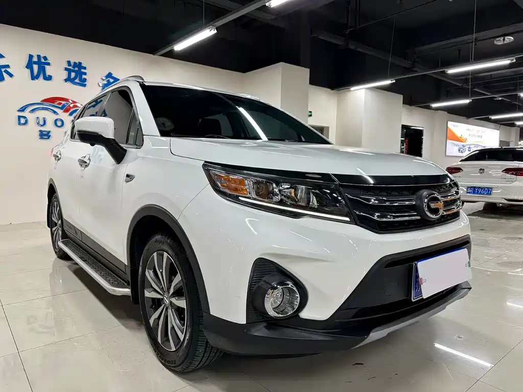 GAC Trumpchi GS3 235 T Auto Elite