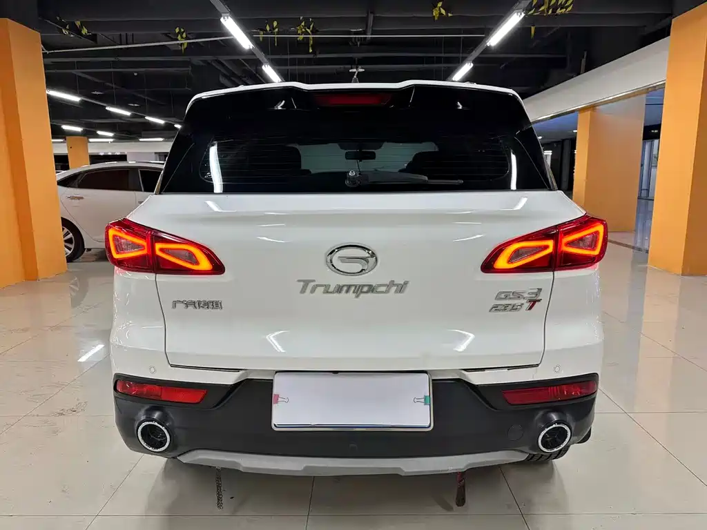 GAC Trumpchi GS3 235 T Auto Elite
