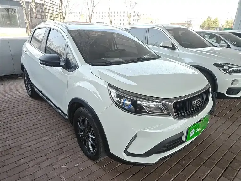Geely Vision X3 PRO 1.5 L CVT Distinguished