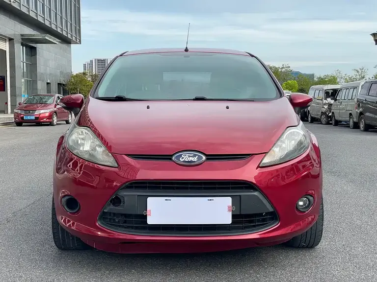 Ford Fiesta Hatchback 1.5 L Auto Fashion