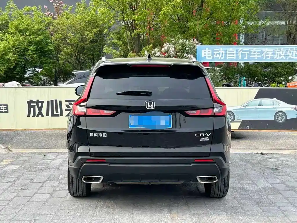Honda CR-V 240 TURBO 2 WD Sharp Style 5-seat