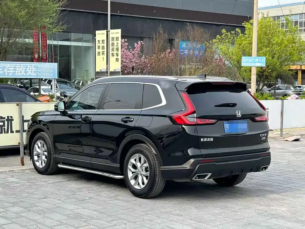 Honda CR-V 240 TURBO 2 WD Sharp Style 5-seat