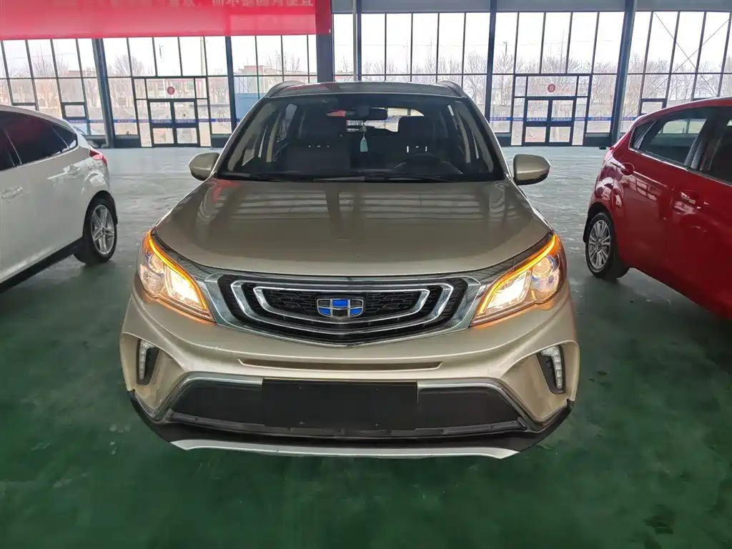 Vision X3 1.5 L Auto Distinguished