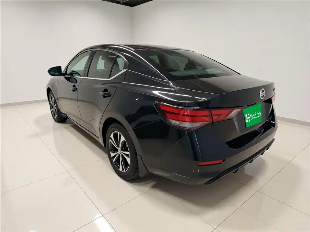 Sylphy 1.6 L XL CVT Joy