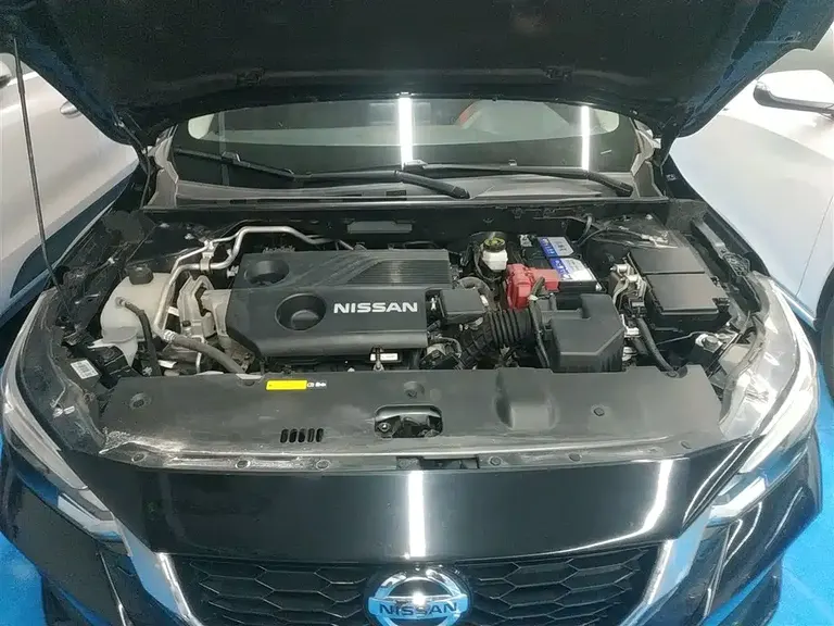 Nissan Sylphy 1.6 L XL CVT Joy