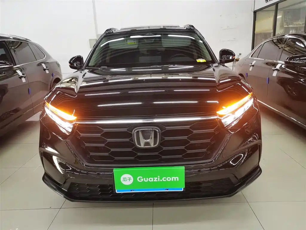 Honda CR-V 240 TURBO 2 WD Sharp Style 5-seat