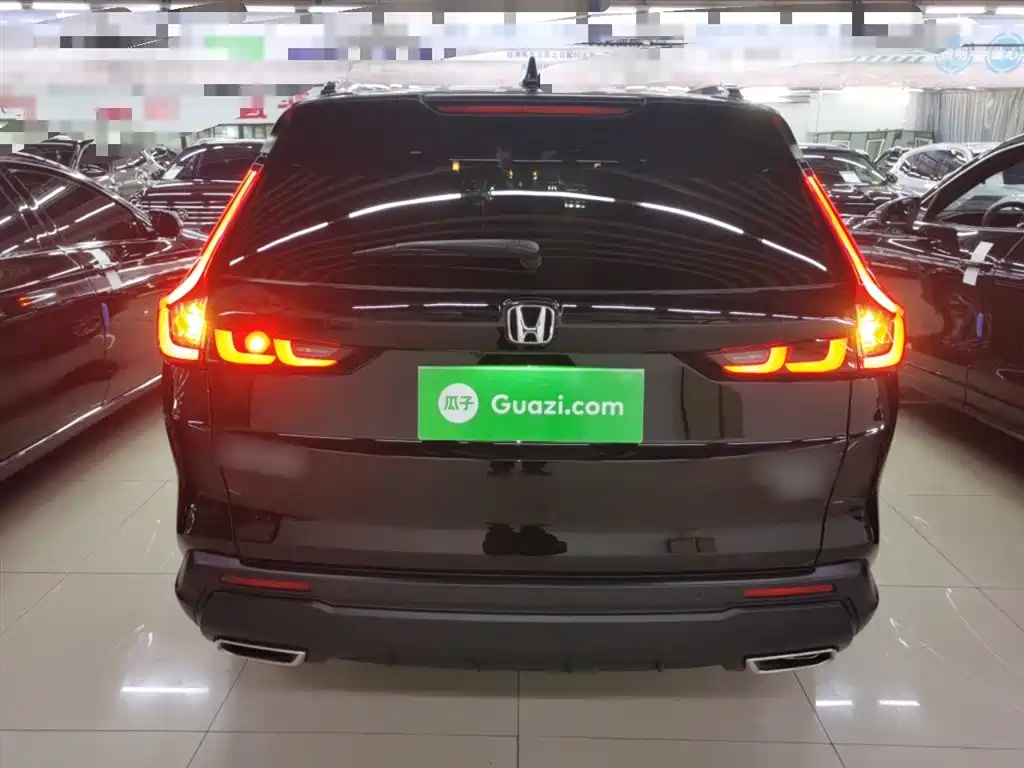 Honda CR-V 240 TURBO 2 WD Sharp Style 5-seat